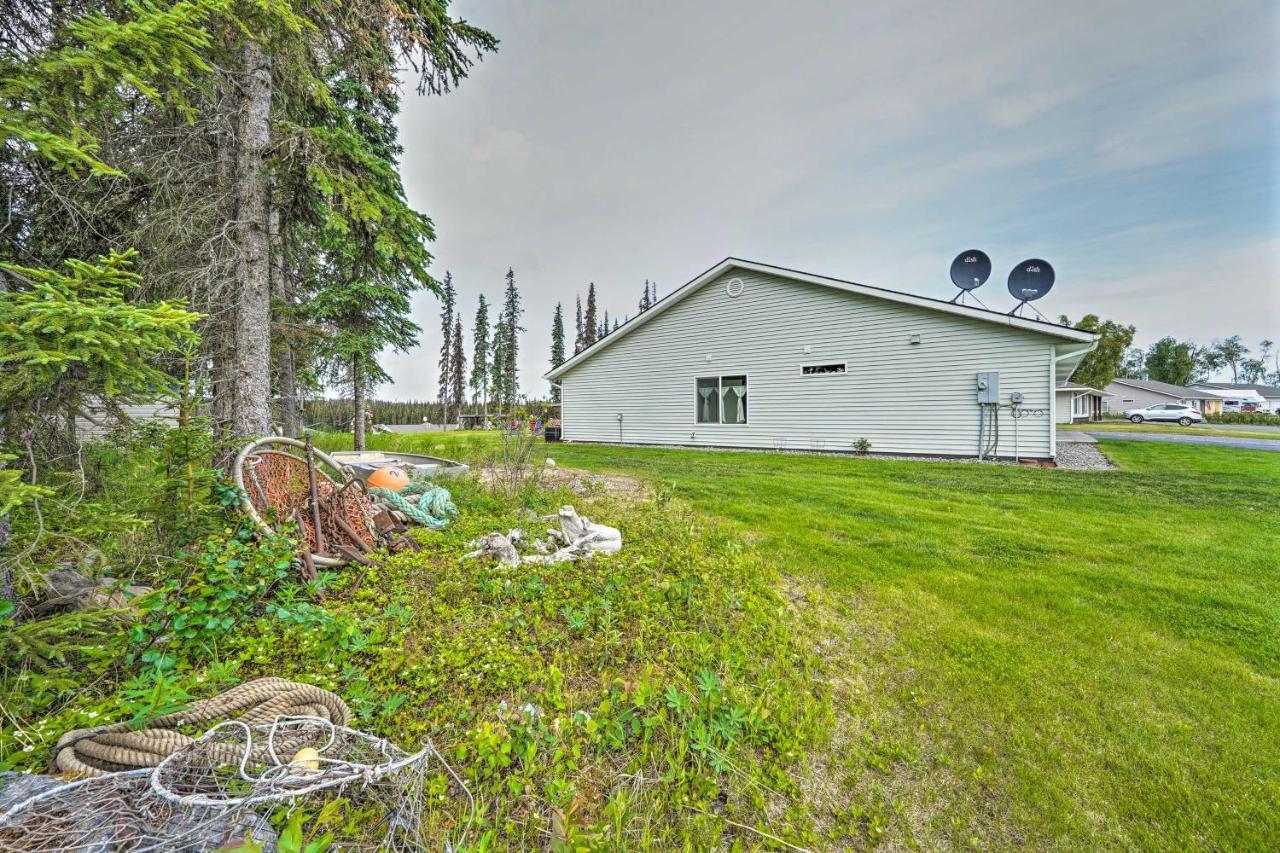 Soldotna Home With Yard, Walk To Kenai River! Eksteriør bilde